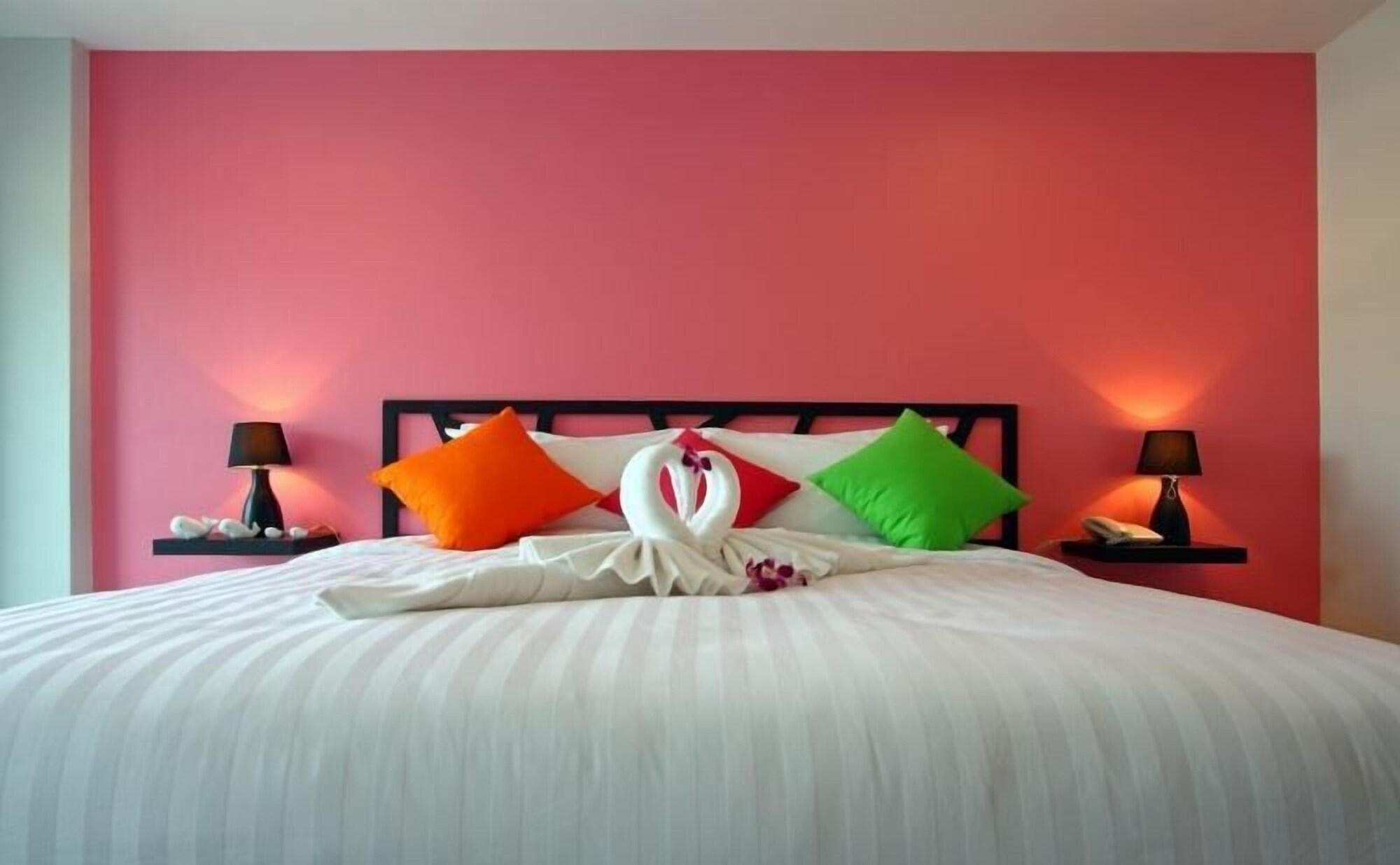 Sleep Whale Hotel Krabi town Exteriör bild