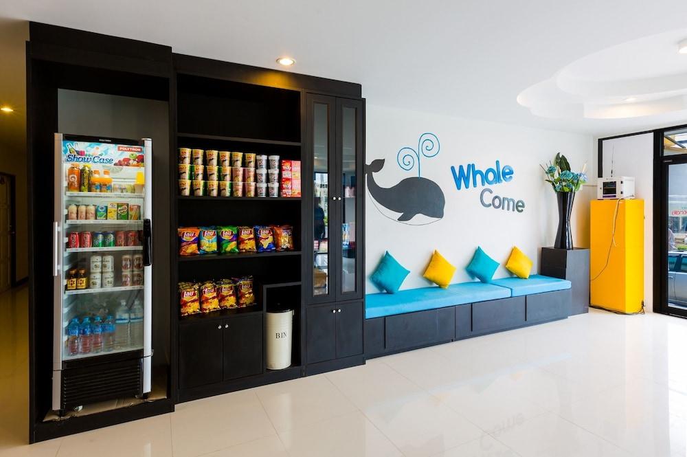 Sleep Whale Hotel Krabi town Exteriör bild